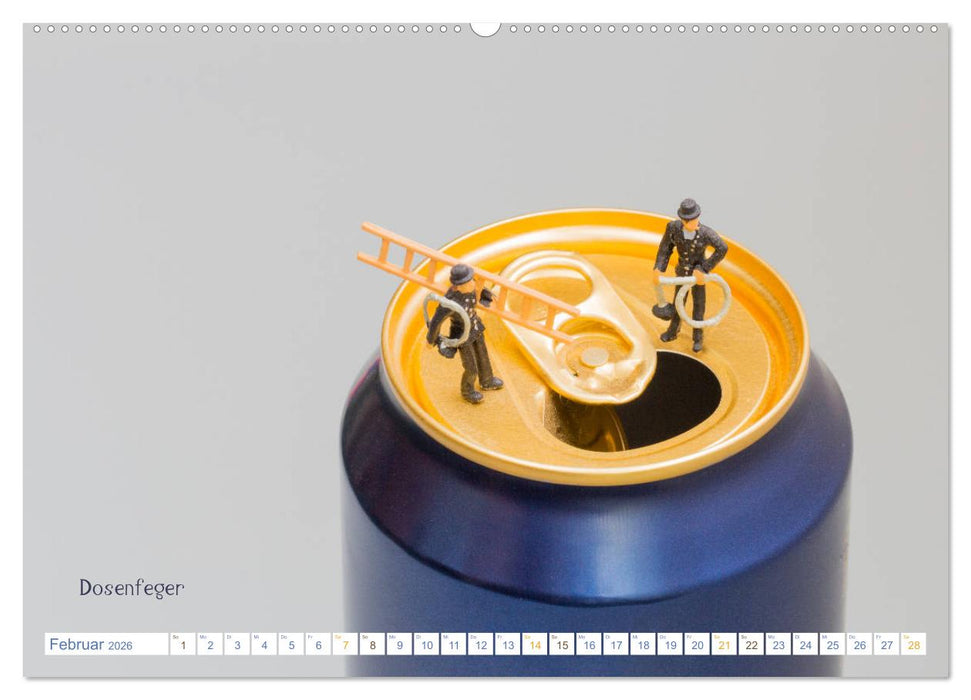 Erdbeerjäger ... und andere Mini-Welten (CALVENDO Premium Wandkalender 2026)