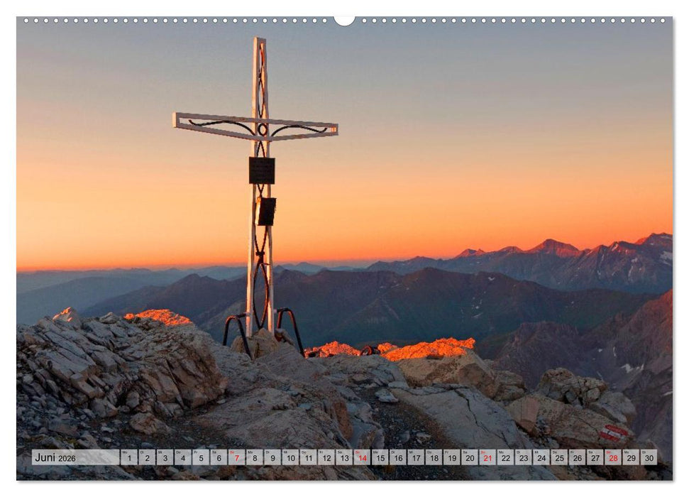 Alpenglühen in den Bergen im Salzburger Land (CALVENDO Wandkalender 2026)