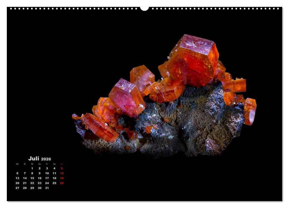 MINERALIEN designed by nature (CALVENDO Premium Wandkalender 2026)