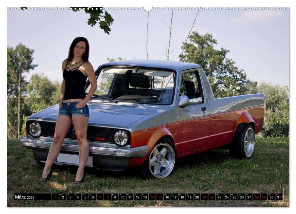 Heiße Frauen und schnelle Autos (CALVENDO Premium Wandkalender 2026)