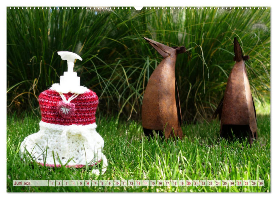 Häkelimpressionen - Gehäkelte Ideen für Haus und Garten (CALVENDO Premium Wandkalender 2026)