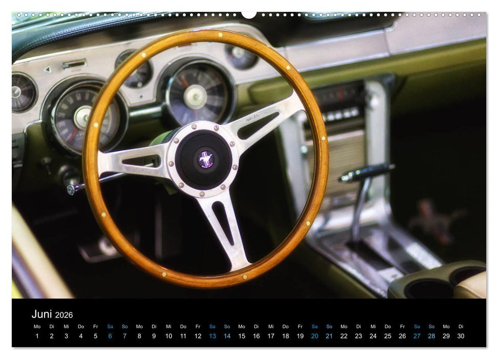 CLASSIC COCKPITS - Funktionale Kunstwerke aus einer anderen Zeit (CALVENDO Premium Wandkalender 2026)