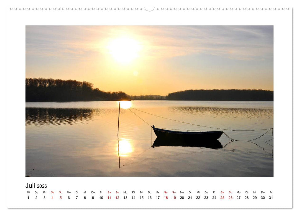 Neustadt in Holstein - Charmante Stadt am Meer (CALVENDO Premium Wandkalender 2026)