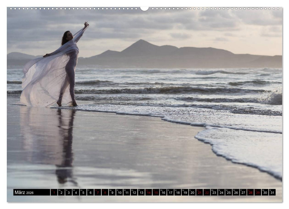 Lanzarote - Aktaufnahmen auf der Vulkaninsel (CALVENDO Premium Wandkalender 2026)