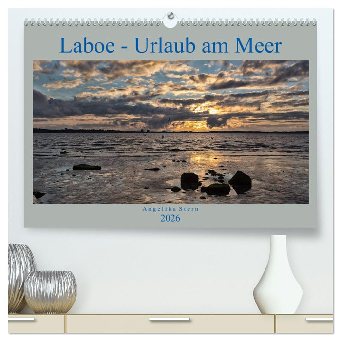 Laboe - Urlaub am Meer (CALVENDO Premium Wandkalender 2026)