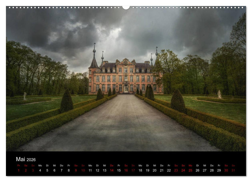 Auch von außen haben Lost Places ihren Charme (CALVENDO Premium Wandkalender 2026)