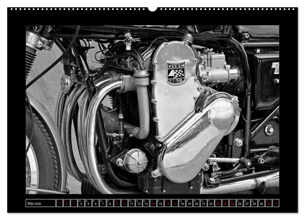 Münch Mammut TT in schwarzweiss (CALVENDO Premium Wandkalender 2026)