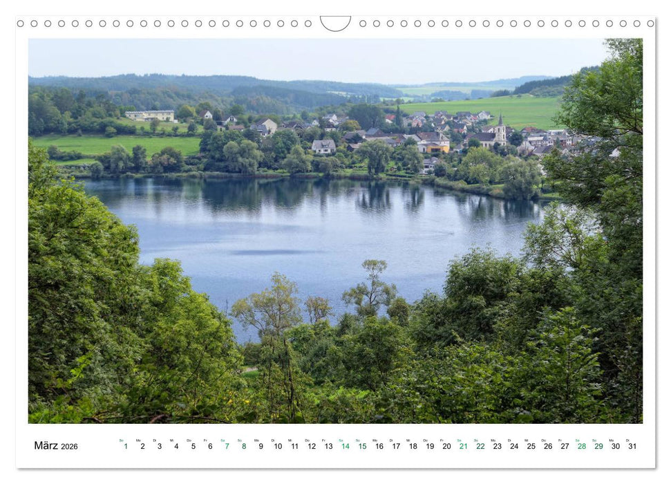 Die Eifel - Vulkane, Heidekraut und sanfte Hügel (CALVENDO Wandkalender 2026)