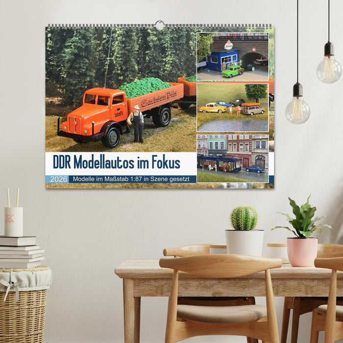 DDR Modellautos im Fokus (CALVENDO Wandkalender 2026)
