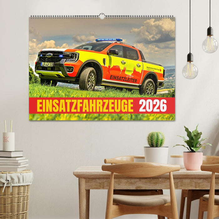 Einsatzfahrzeuge 112 (CALVENDO Wandkalender 2026)