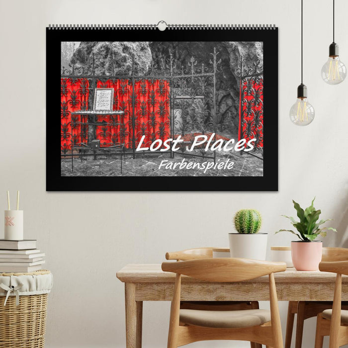 Lost Places - Farbenspiele (CALVENDO Wandkalender 2026)