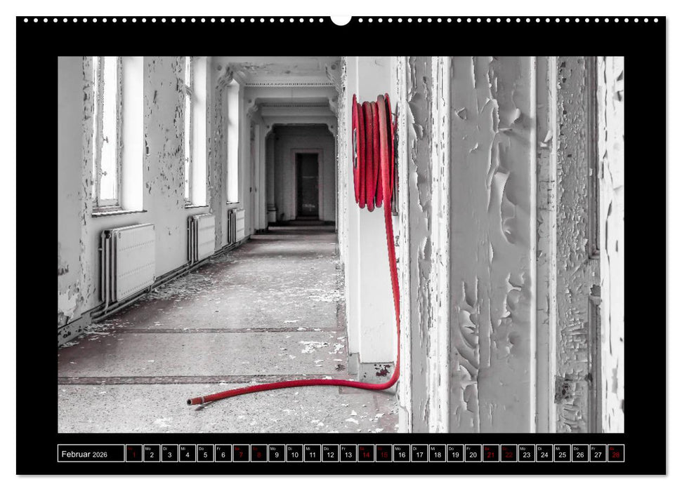 Lost Places - Farbenspiele (CALVENDO Wandkalender 2026)