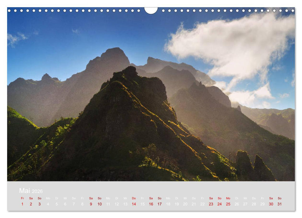 Im Lichtglanz der Jahreszeiten (CALVENDO Wandkalender 2026)