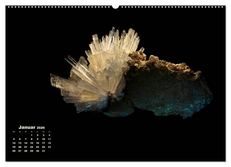 MINERALIEN designed by nature (CALVENDO Wandkalender 2026)