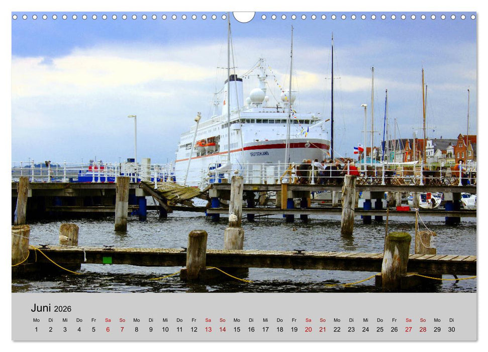 Travemünde maritim (CALVENDO Wandkalender 2026)