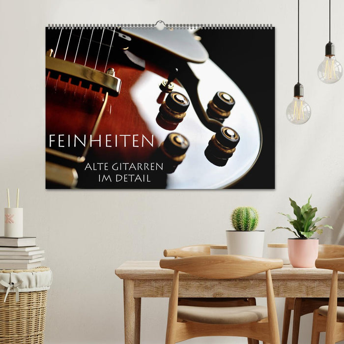 Feinheiten - Alte Gitarren im Detail (CALVENDO Wandkalender 2026)