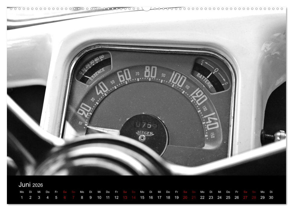 Citroën 11 CV Traction Avant in schwarzweiss (CALVENDO Wandkalender 2026)