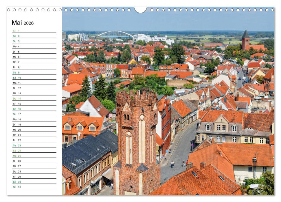 Tangermünde - Fachwerk- und Backsteinbauten-Stadt an der Elbe (CALVENDO Wandkalender 2026)