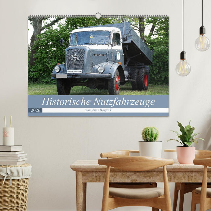 Historische Nutzfahrzeuge (CALVENDO Wandkalender 2026)