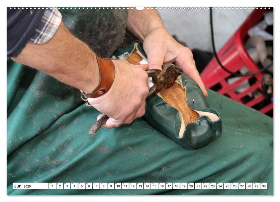 Das Handwerk der Schuhmacher (CALVENDO Wandkalender 2026)