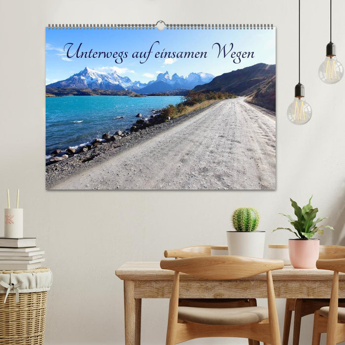 Unterwegs auf einsamen Wegen (CALVENDO Wandkalender 2026)