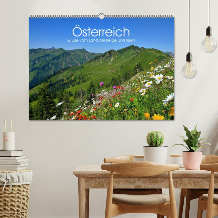 Österreich. Grüße vom Land der Berge und Seen (CALVENDO Wandkalender 2026)