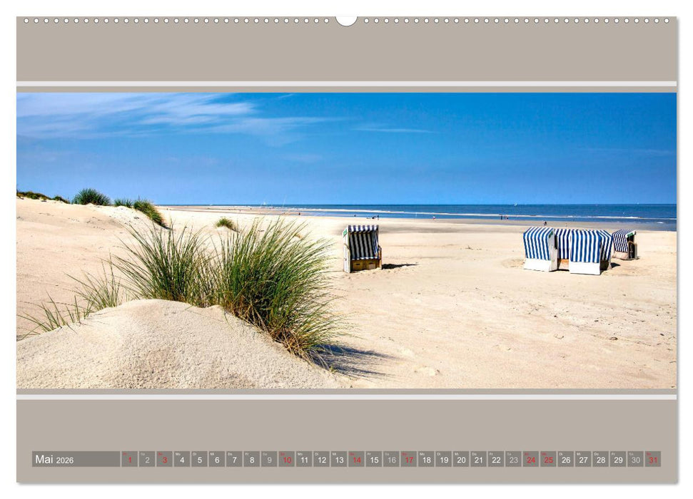 Strandblicke Borkum und Norderney (CALVENDO Premium Wandkalender 2026)