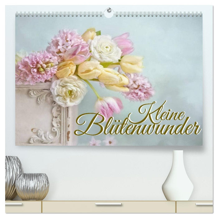 Kleine Blütenwunder (CALVENDO Premium Wandkalender 2026)