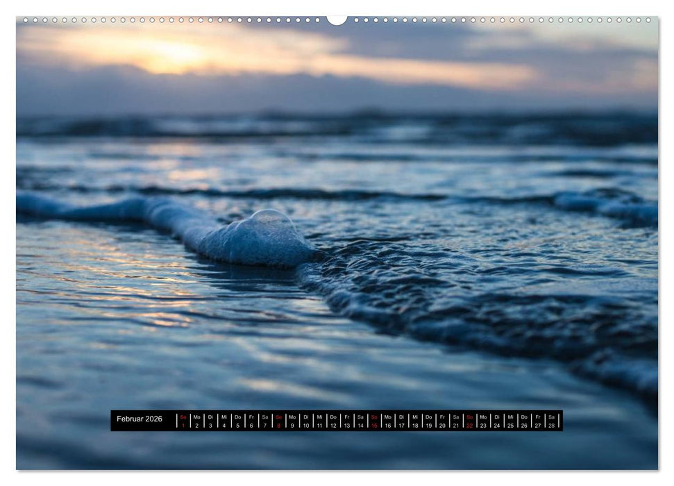 Abendlicht über der Nordsee (CALVENDO Wandkalender 2026)