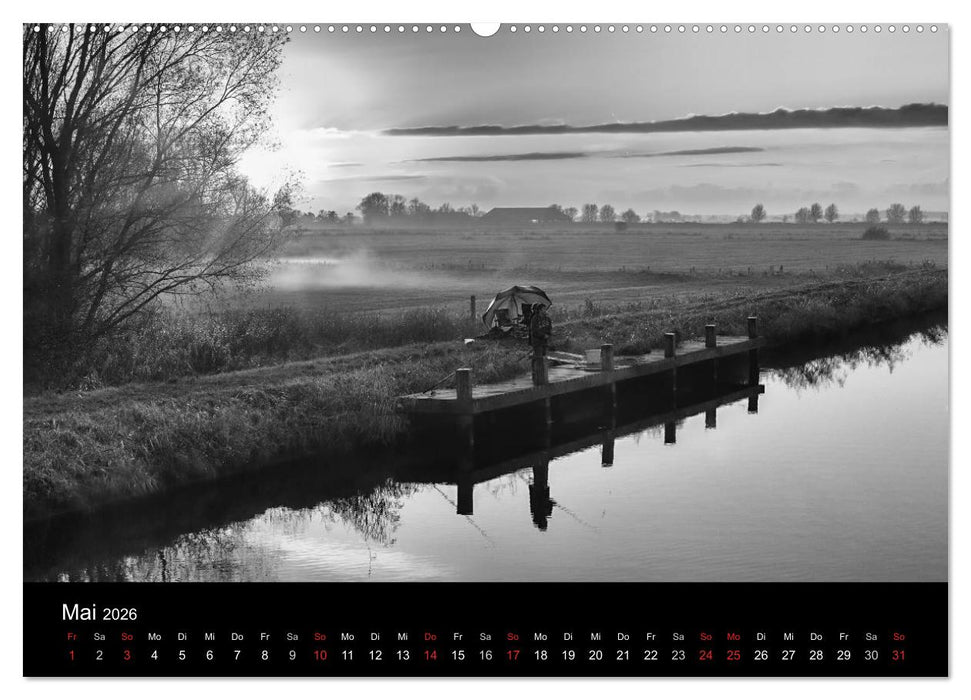 Ost-Friesische Schwarz-Weiß-Ansichten (CALVENDO Premium Wandkalender 2026)