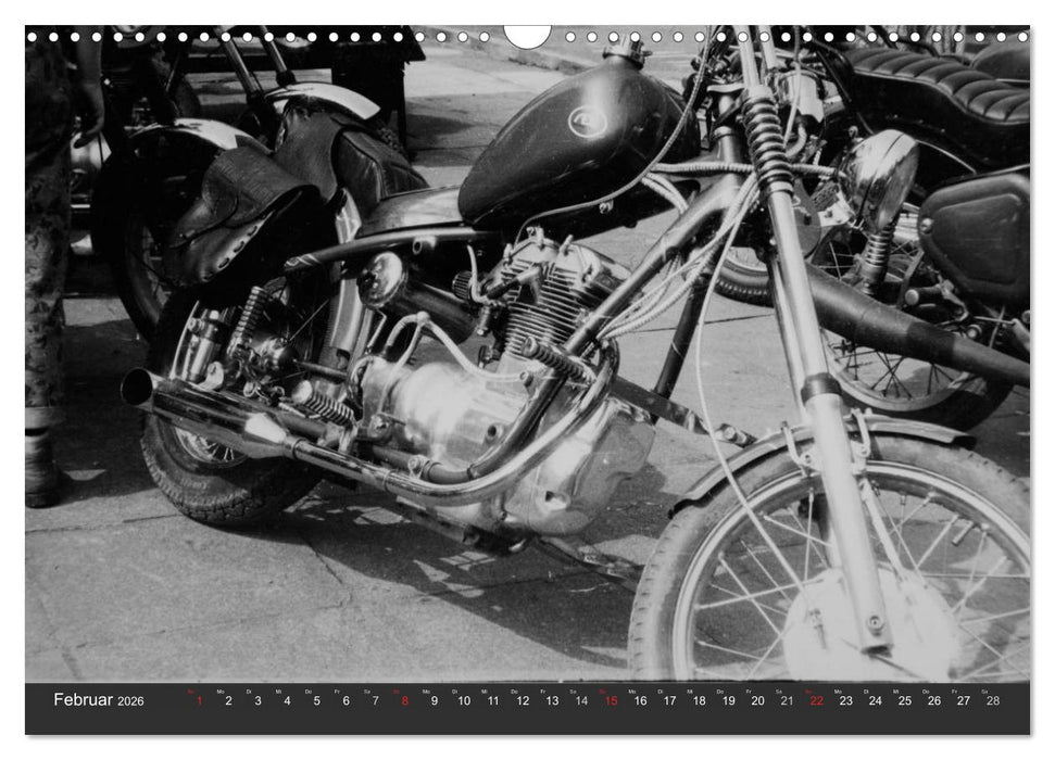 east Rider - Biker und Bikes aus der DDR (CALVENDO Wandkalender 2026)