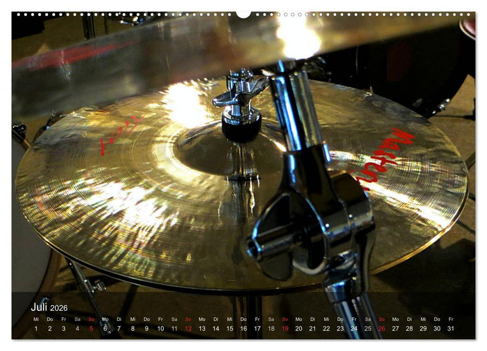 Schlagzeug onstage (CALVENDO Premium Wandkalender 2026)