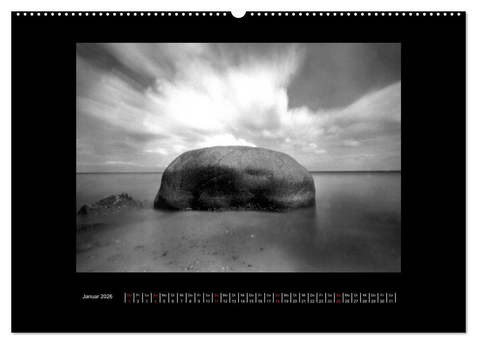 Aus der Zeit gefallen - Fotografie mit der Camera Obscura (CALVENDO Wandkalender 2026)