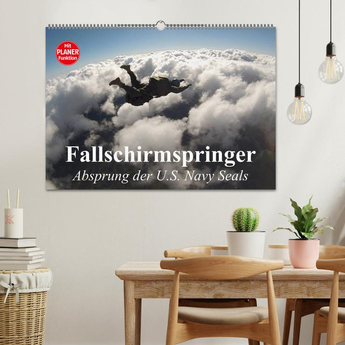 Fallschirmspringer. Absprung der U.S. Navy Seals (CALVENDO Wandkalender 2026)