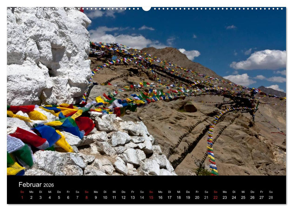 Buddhistische Chörten im Himalaya (CALVENDO Wandkalender 2026)