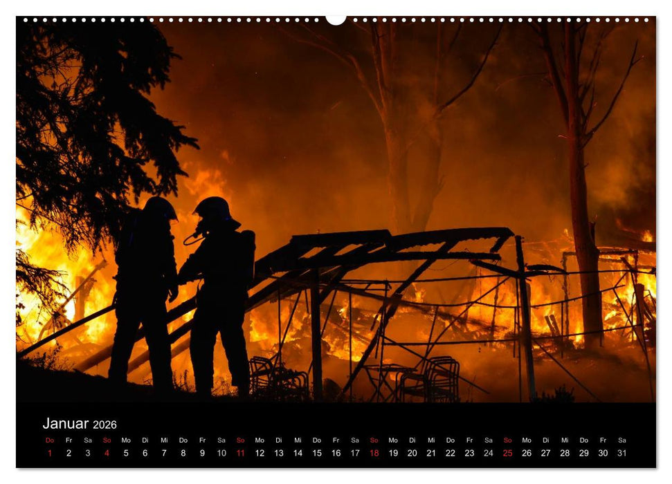 FEUERWEHR IM EINSATZ (CALVENDO Premium Wandkalender 2026)