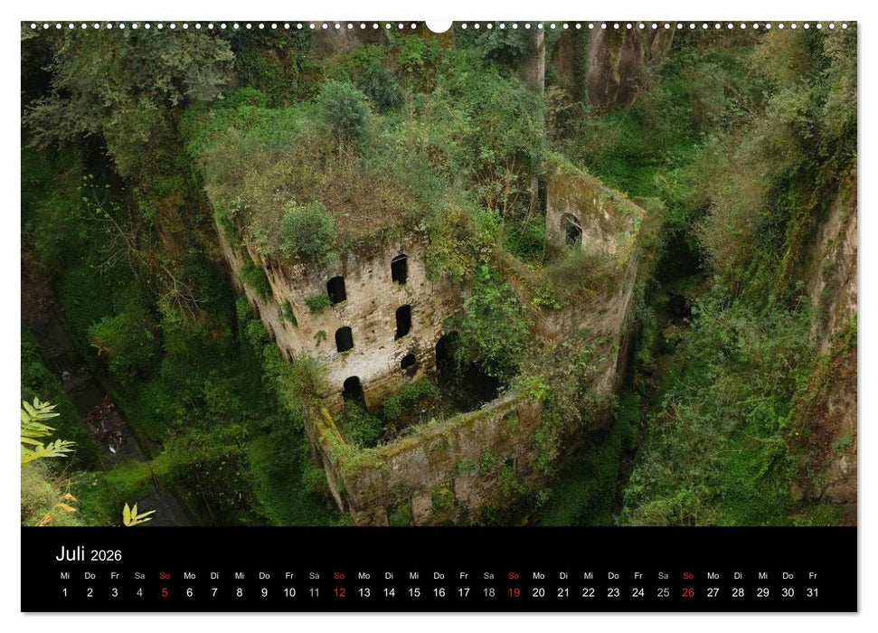 Italiens wilde Schönheit - Abseits der großen Städte (CALVENDO Premium Wandkalender 2026)