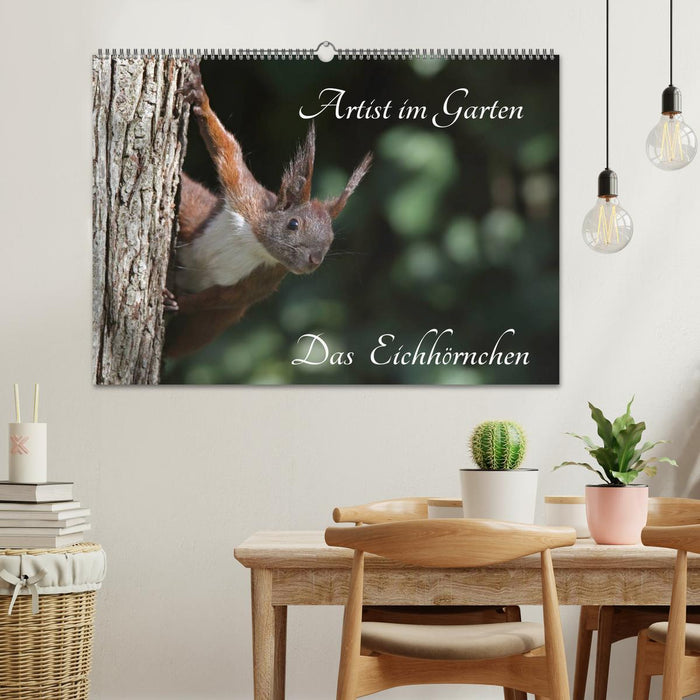 Artist im Garten. Das Eichhörnchen (CALVENDO Wandkalender 2026)