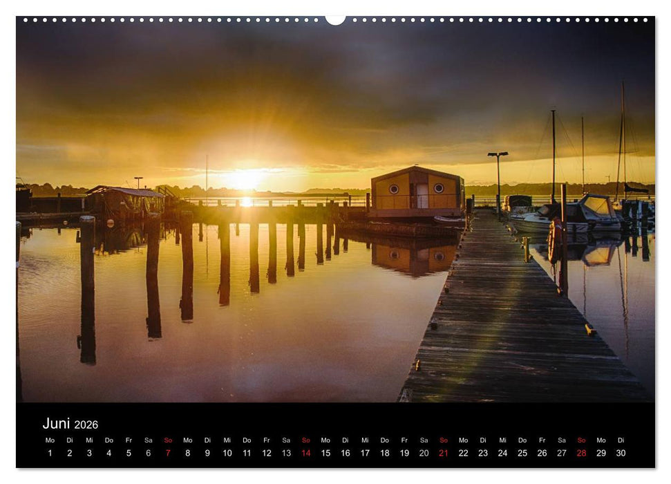 Schleswig - Schleistadt mit Flair (CALVENDO Premium Wandkalender 2026)