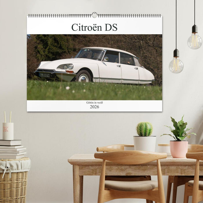 Citroën DS - Göttin in weiß (CALVENDO Wandkalender 2026)