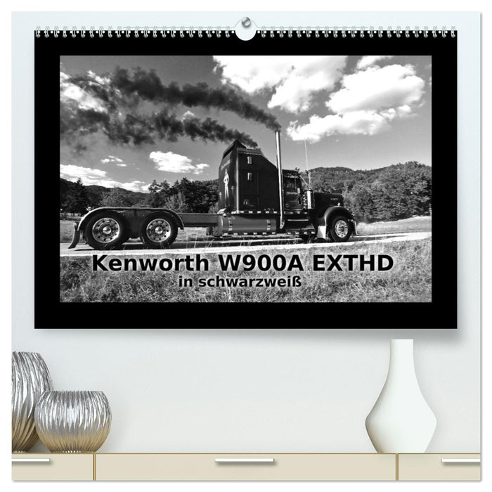Kenworth W900A EXTHD - in schwarzweiß (CALVENDO Premium Wandkalender 2026)