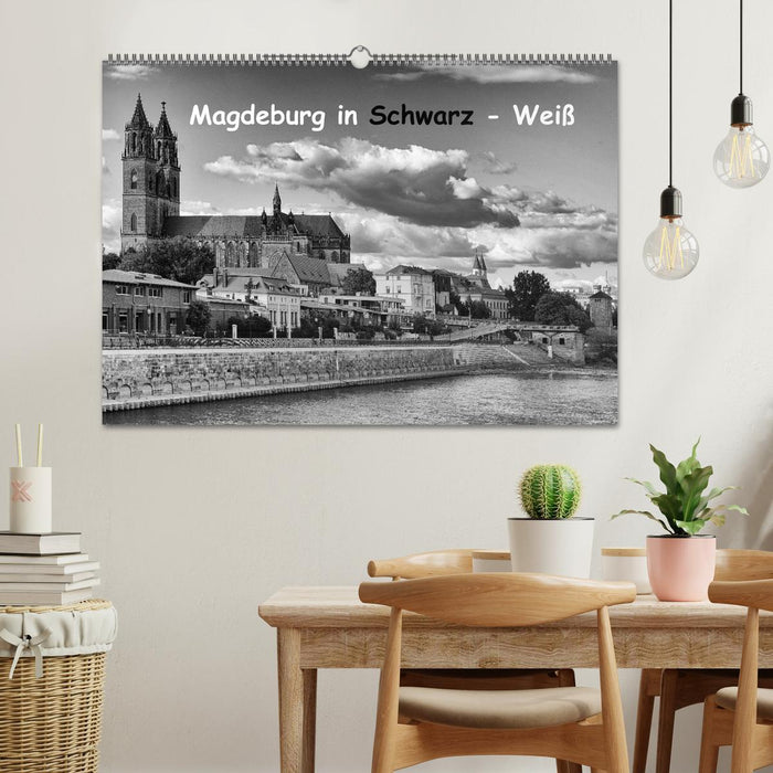Magdeburg in Schwarz - Weiß (CALVENDO Wandkalender 2026)