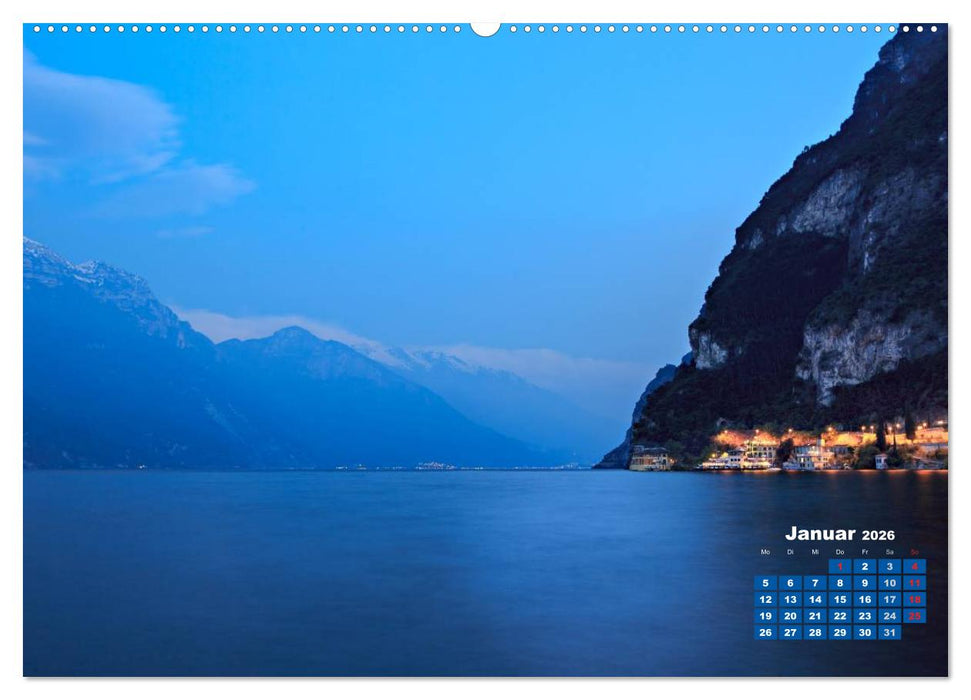 Riva del Garda - Perle des Gardasees (CALVENDO Premium Wandkalender 2026)