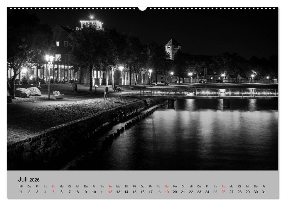 Hansestadt Stralsund bei Nacht (mit GPS-Koordinaten) (CALVENDO Premium Wandkalender 2026)