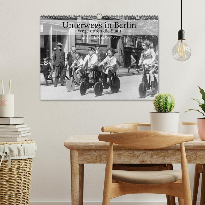 Unterwegs in Berlin - Wege durch die Stadt (CALVENDO Wandkalender 2026)