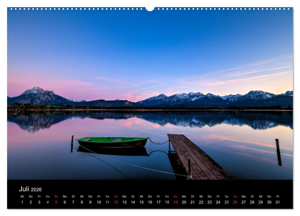 Licht über oberbayrischen Bergen und Seen (CALVENDO Premium Wandkalender 2026)