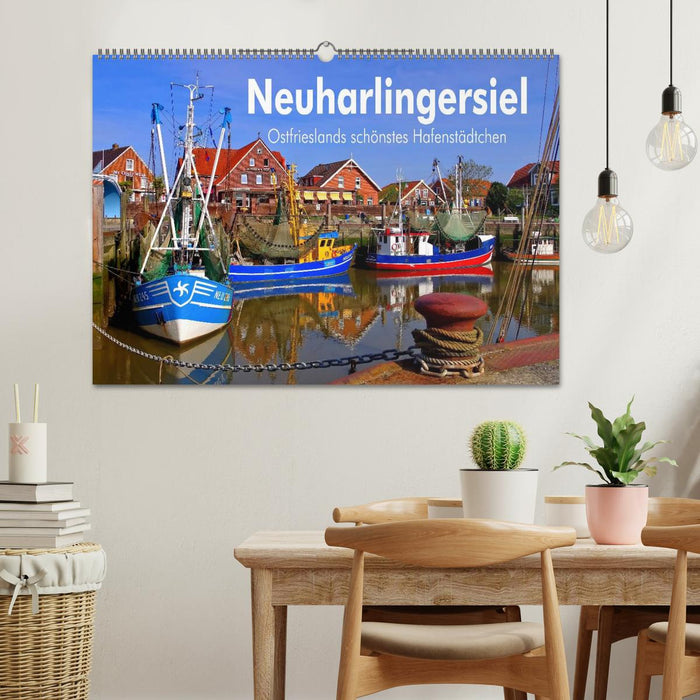 Neuharlingersiel - Ostfrieslands schönstes Hafenstädtchen (CALVENDO Wandkalender 2026)