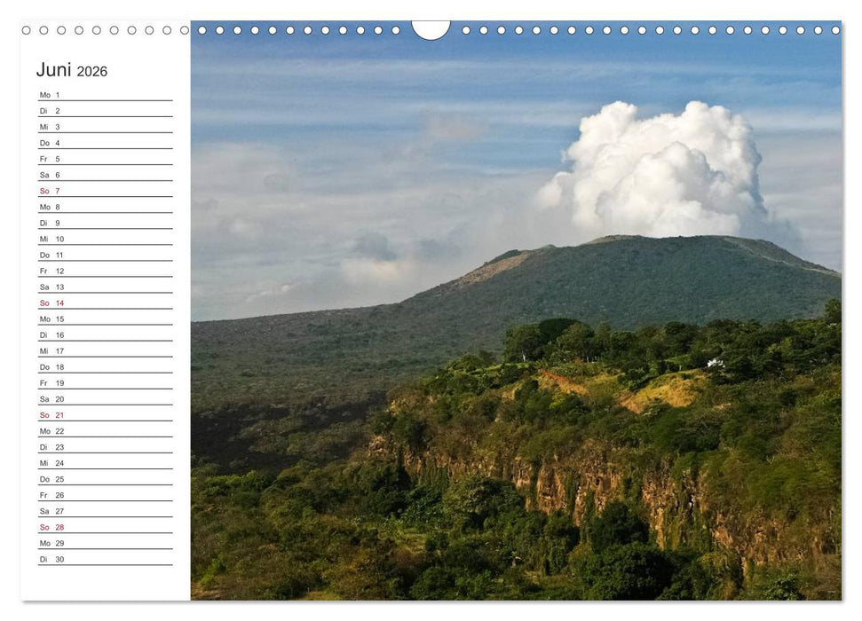 Nicaragua - Vulkane und Kolonialarchitektur (CALVENDO Wandkalender 2026)