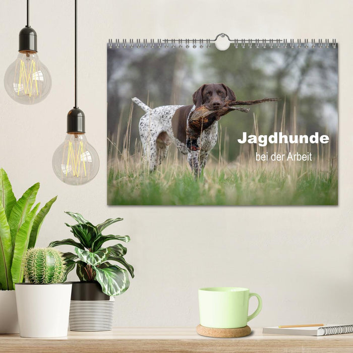 Jagdhunde bei der Arbeit (CALVENDO Wandkalender 2026)