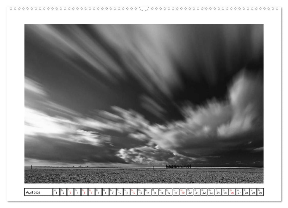 Am Strand von St. Peter-Ording SCHWARZ-WEISS (CALVENDO Premium Wandkalender 2026)